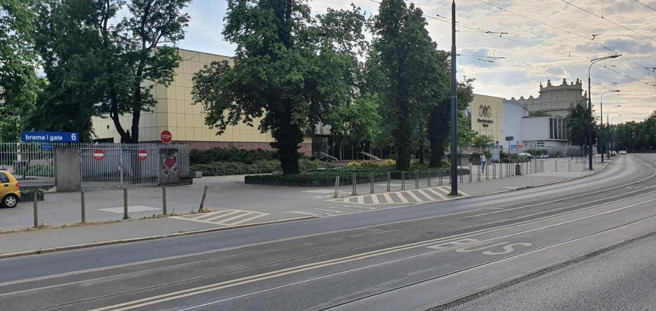 Apartamento Pentagos Poznan Exterior foto